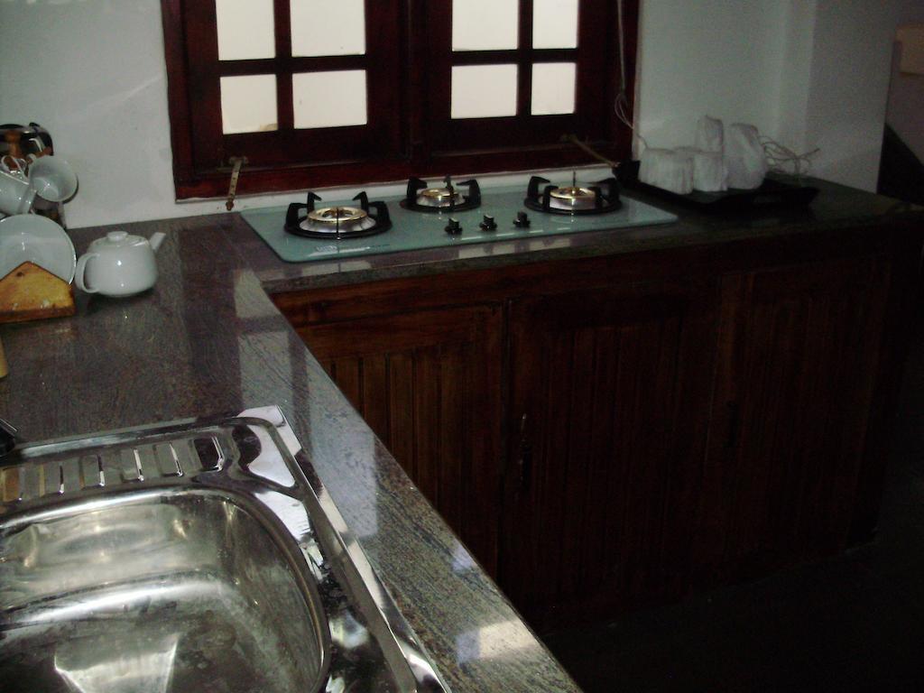 Вілла Oak Residencies Кірібатгода Номер фото